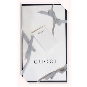 Shopper Bags Bundle:Gucci, Victoria’s Secret, etc.